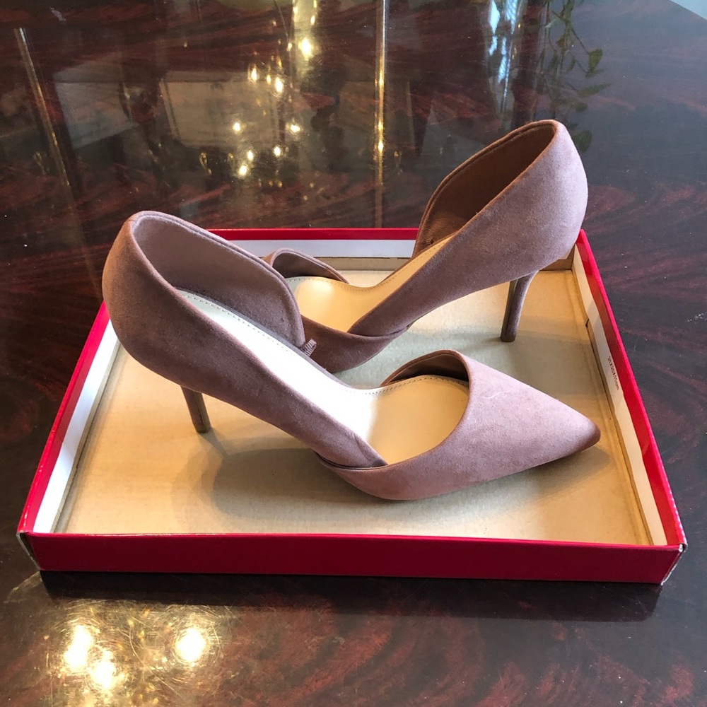 Women’s shoes.